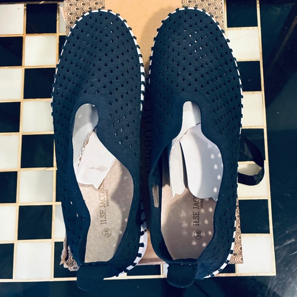 NWT Danish 1.5” Platform Blue Slip Ons - Picture 14 of 16